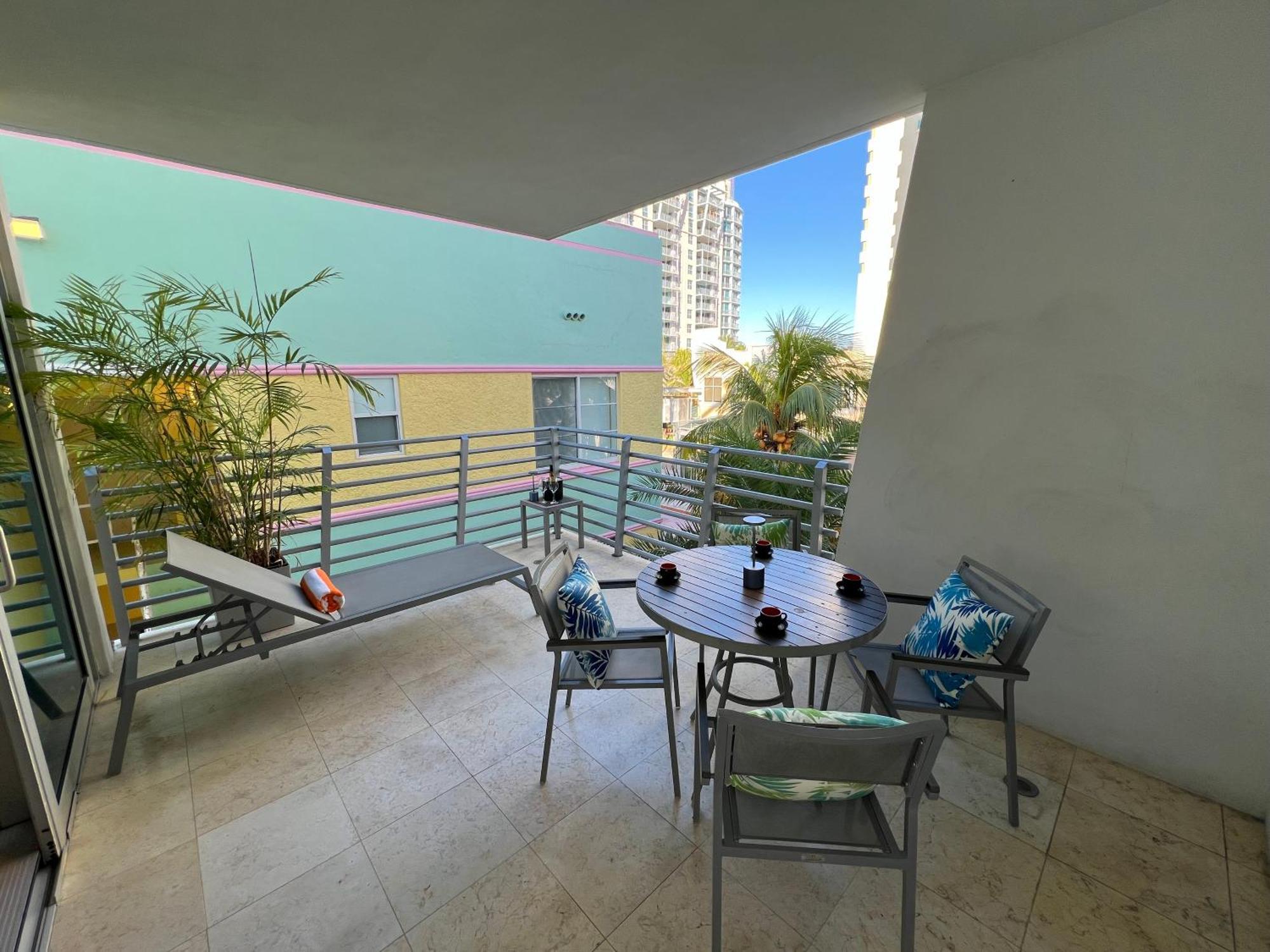 Boutique Suites 3 Min Walk To Beach Miami Beach Dış mekan fotoğraf